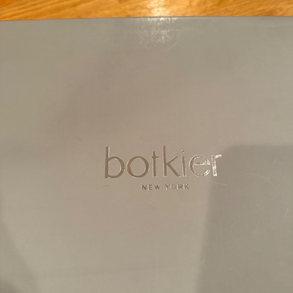 Botkier Willow NWT nude heels 6.5 - Picture 3 of 6